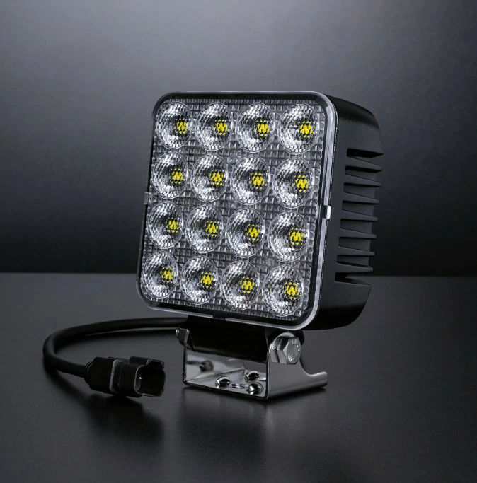 Προβολέας Strands Unity – 7366lm – 92W – Wide Beam – Θερμική Προστασία